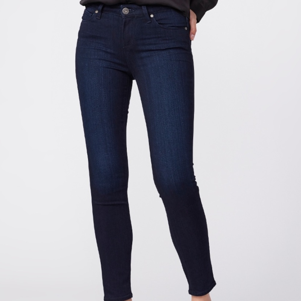 NWT PAIGE Verdugo Ankle jeans